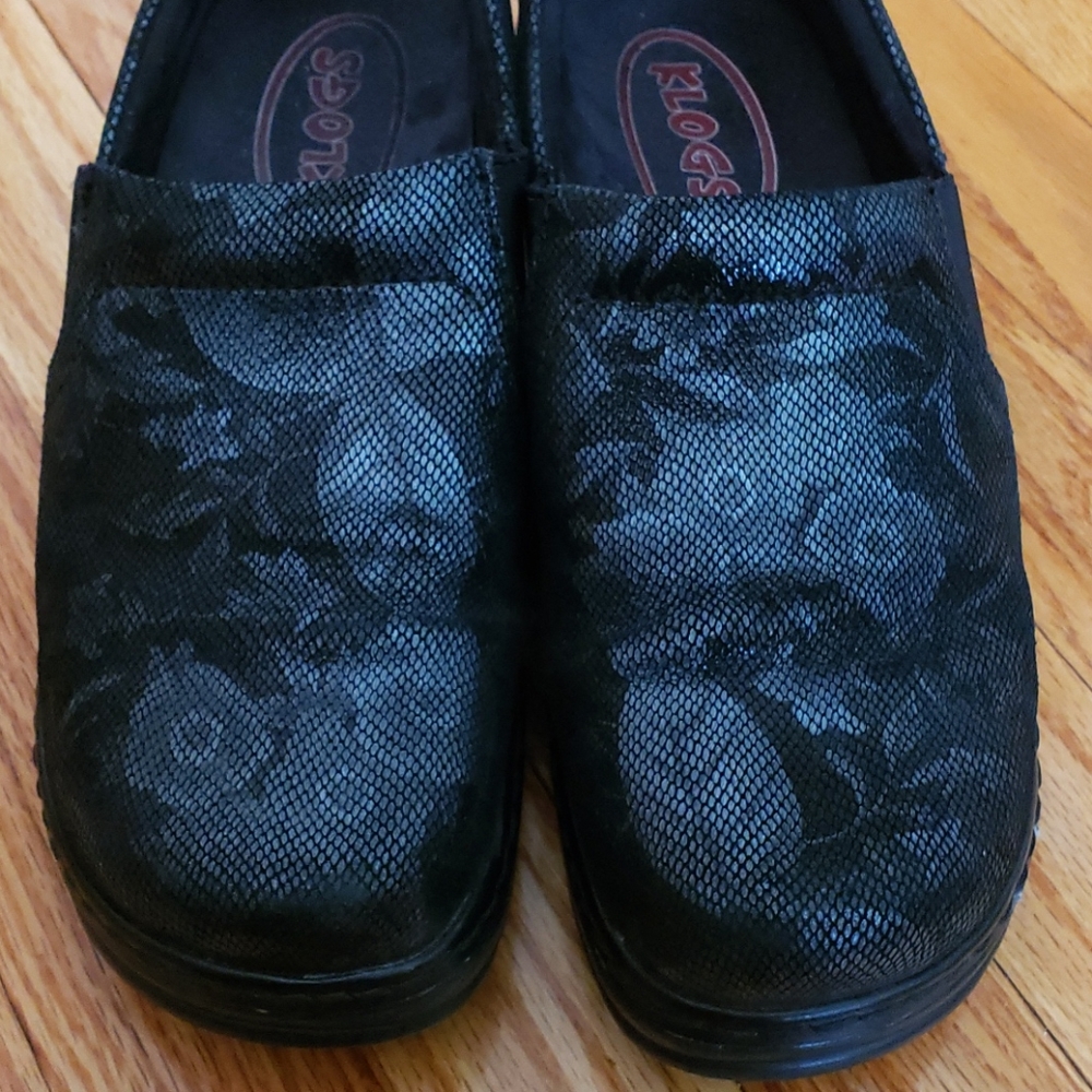 KLOGS leather floral pattern black